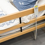Bedienung für elektronisches Bett