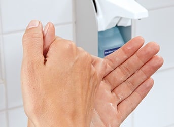 Händedesinfektion mit Sterillium