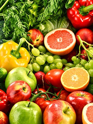Lebensmittel mit vielen Vitaminen: Gemüse und Obst